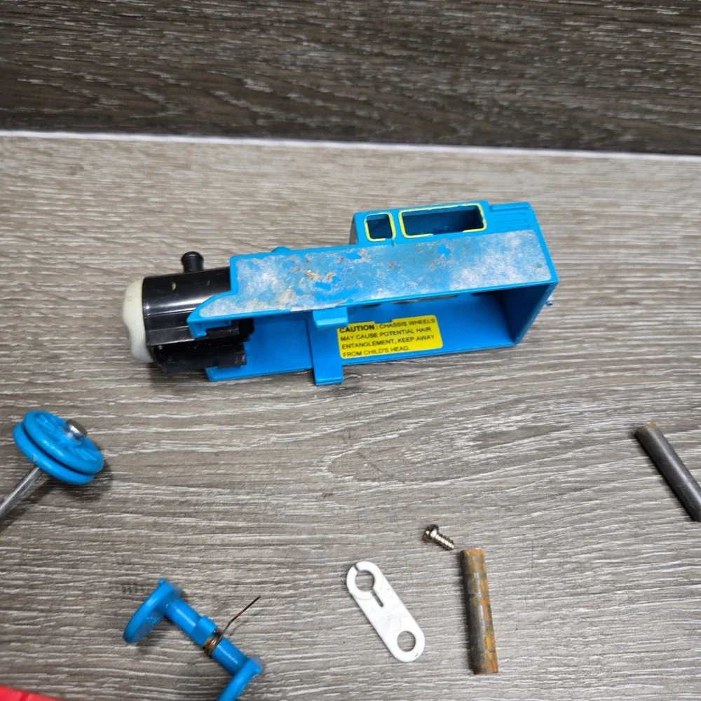 Tomy TrackMaster Thomas & Friends Engine #1 1992 Blue Motor Chassis Shell Parts